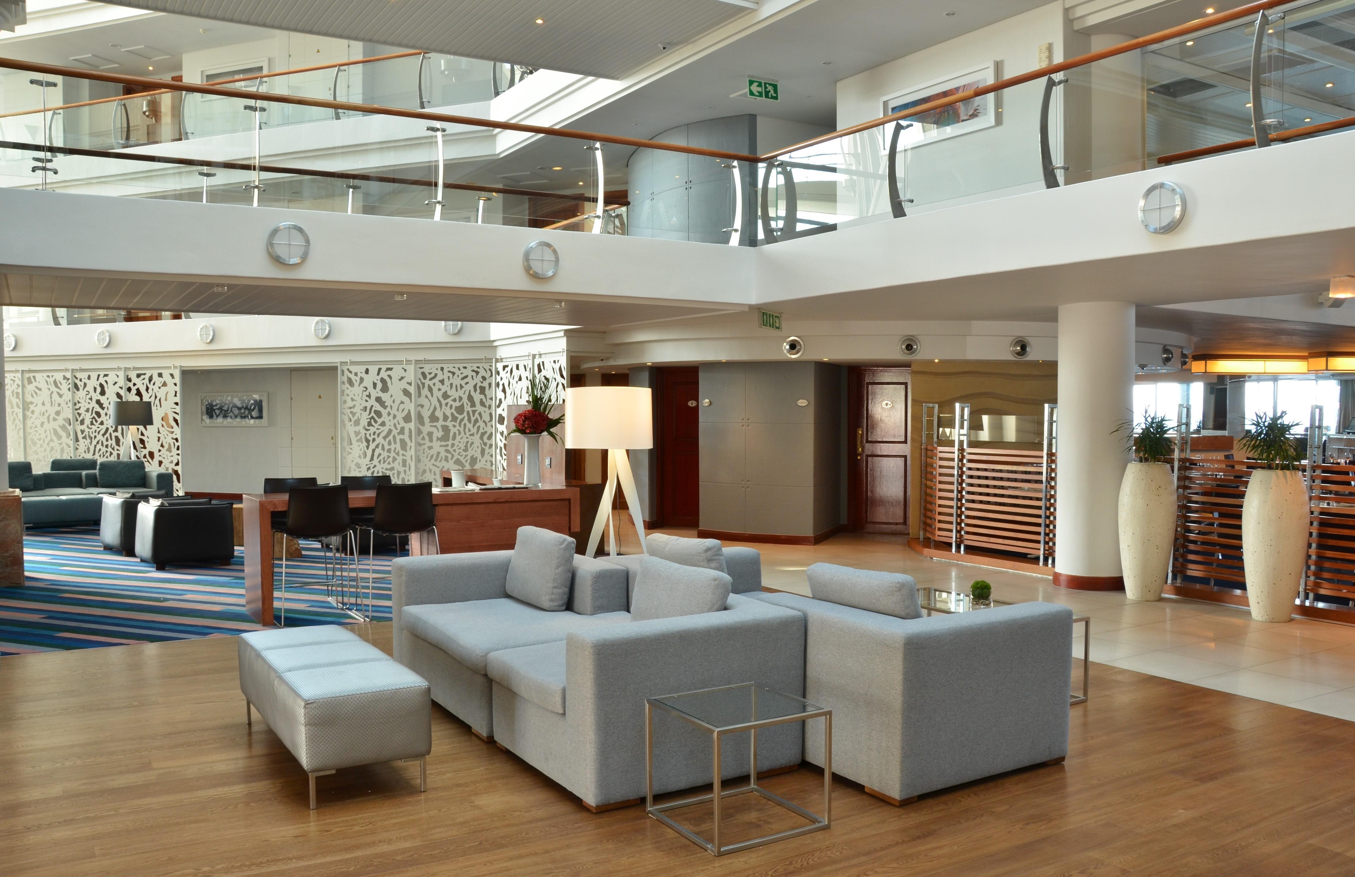 Radisson Collection Hotel, Waterfront Città del Capo Esterno foto The lobby of the hotel
