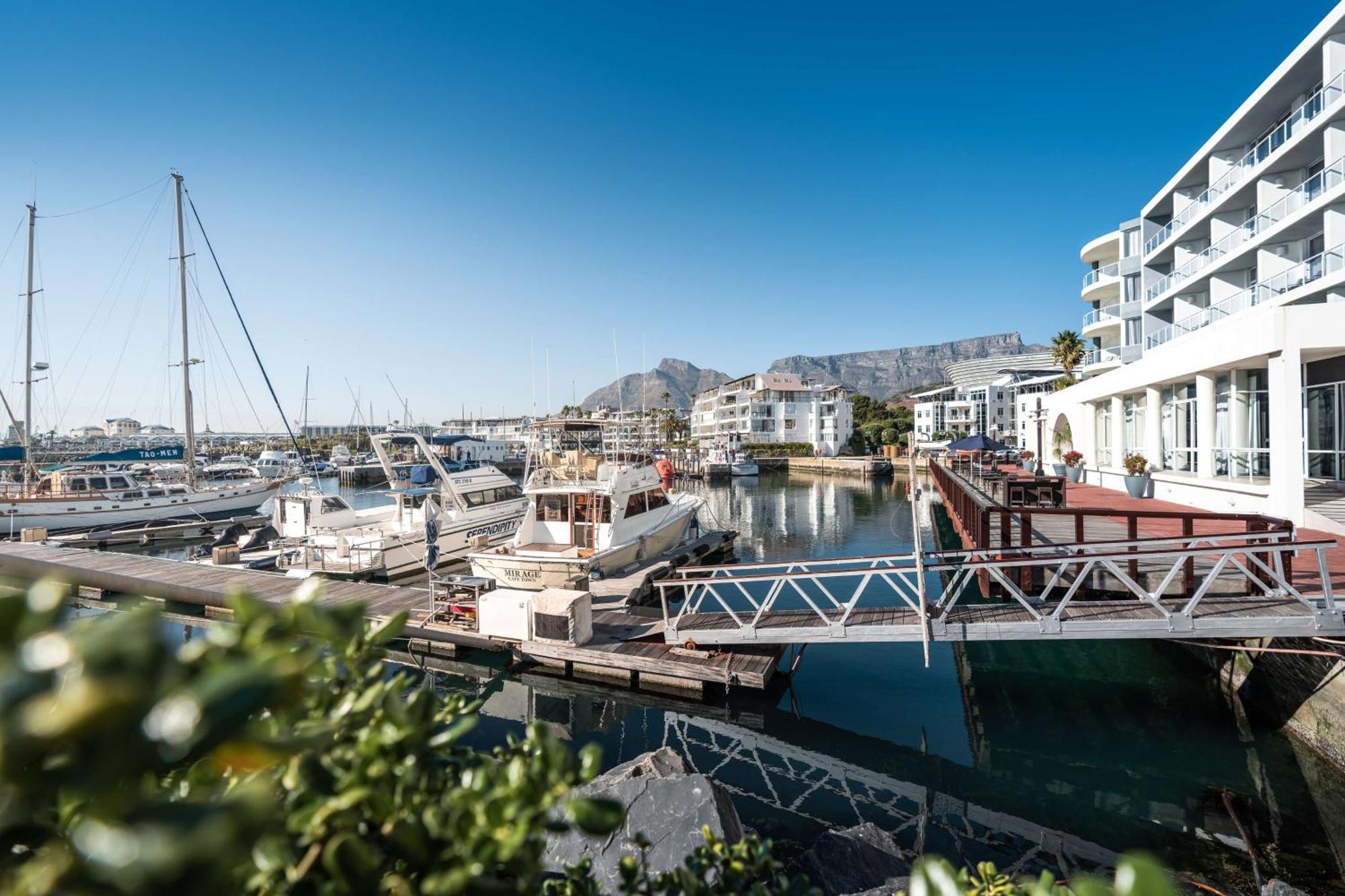 Radisson Collection Hotel, Waterfront Città del Capo Esterno foto Marina Martinique