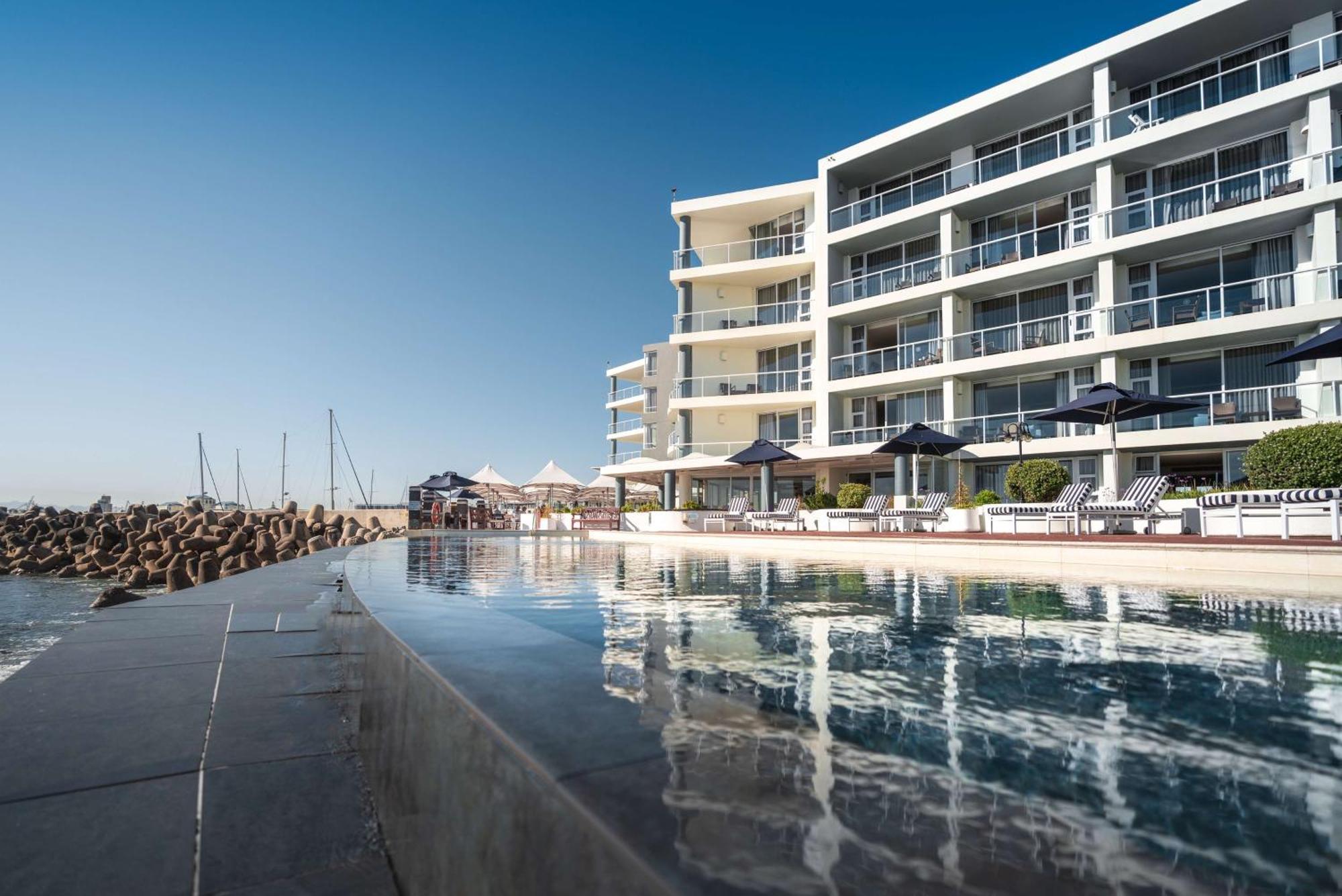 Radisson Collection Hotel, Waterfront Città del Capo Esterno foto The Hotel