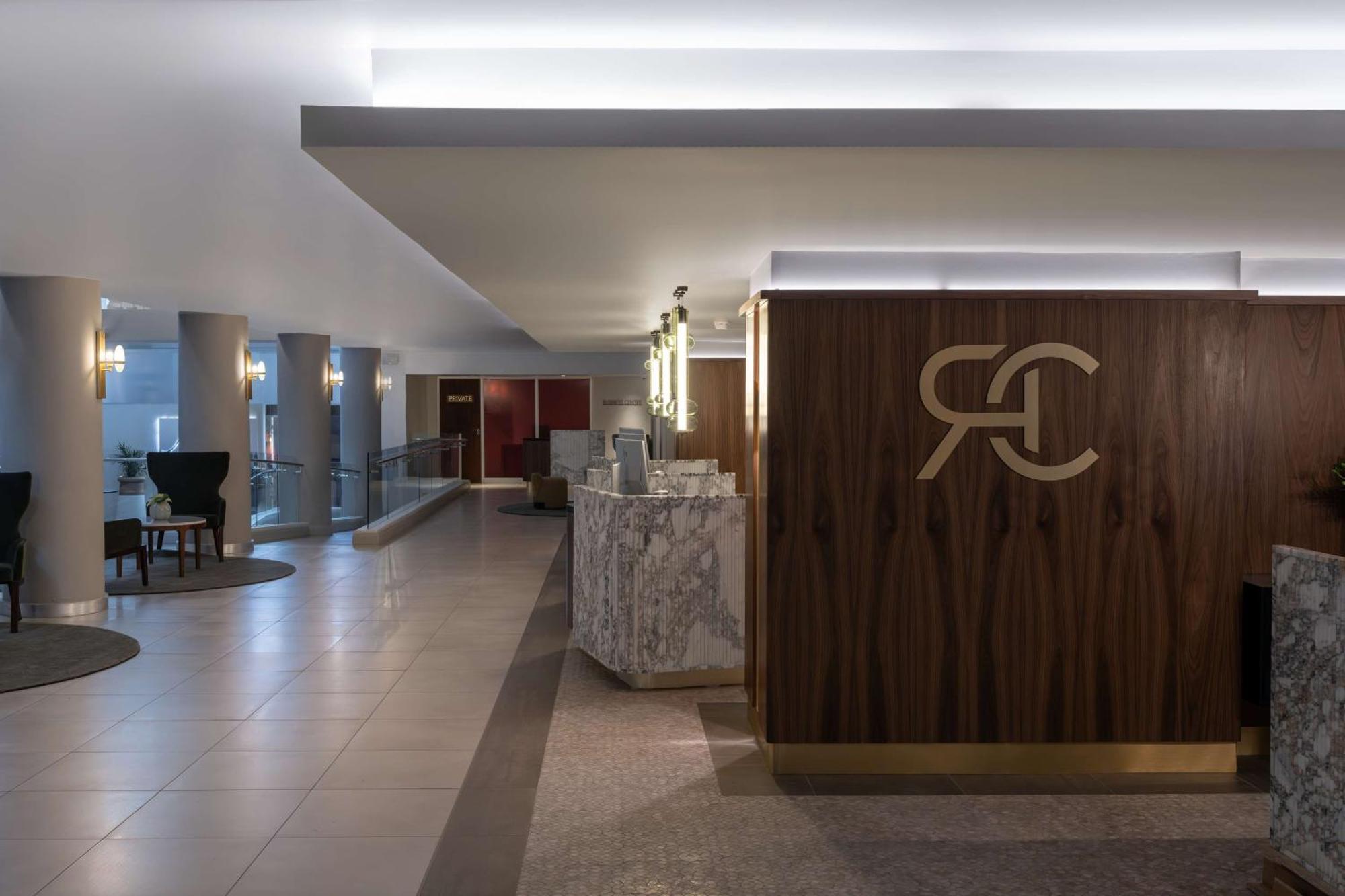 Radisson Collection Hotel, Waterfront Città del Capo Esterno foto SAC lobby
